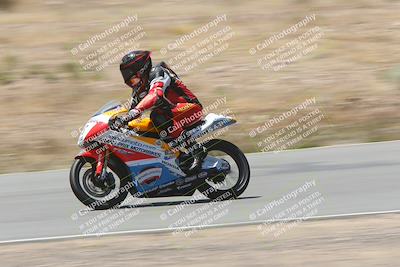 media/Apr-20-2025-AHRMA (Sun) [[393a79c373]]/Race/Group 4/Turn 4b/